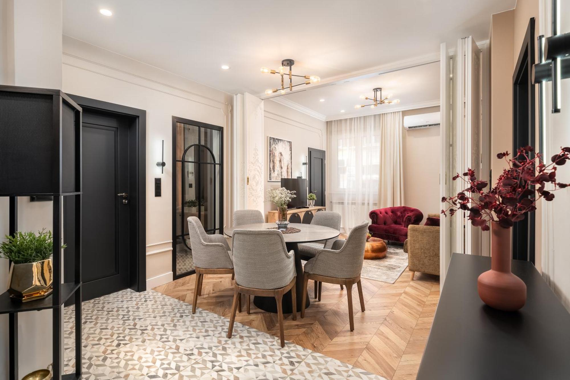 Apartment Citycenter Magnific Gem - 2 Bdr & 2 Baths *