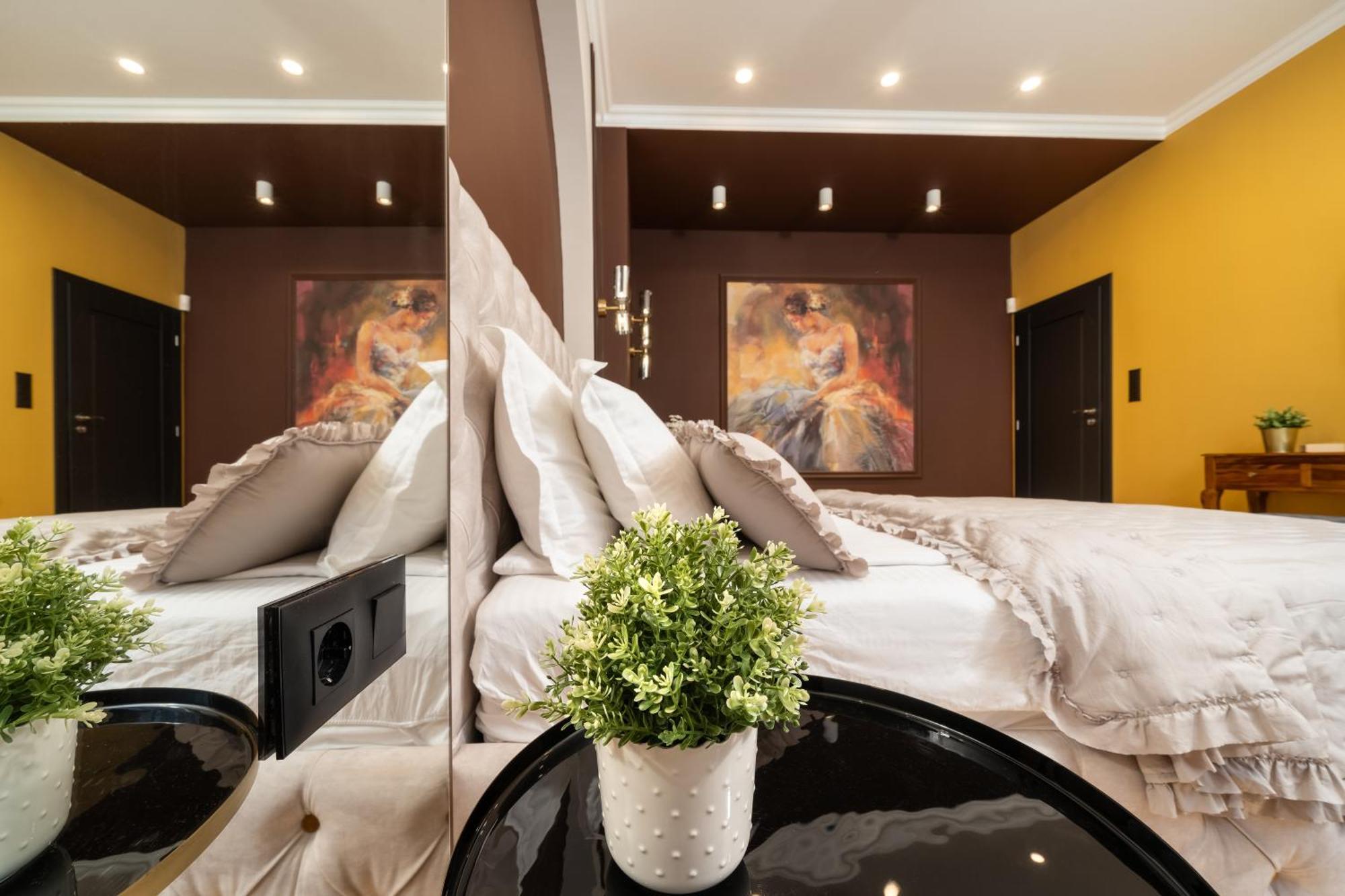 Apartment Citycenter Magnific Gem - 2 Bdr & 2 Baths Sofia